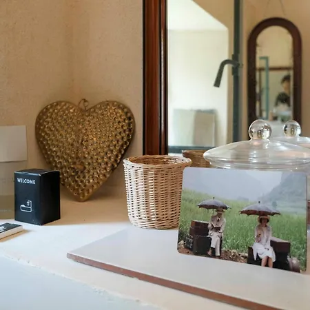 Perche King's Bedroom In Maisonnomadechic 3*