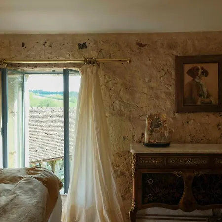 Perche King's Bedroom In Maisonnomadechic Πανσιόν Cour-Maugis-sur-Huisne