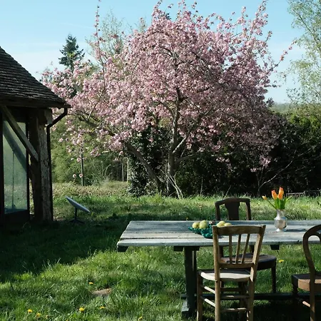 Perche King's Bedroom In Maisonnomadechic Πανσιόν