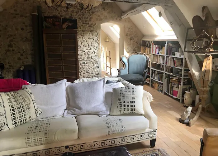 Perche King's Bedroom In Maisonnomadechic