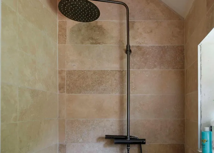 Гостевой дом Perche King's Bedroom In Maisonnomadechic Cour-Maugis-sur-Huisne